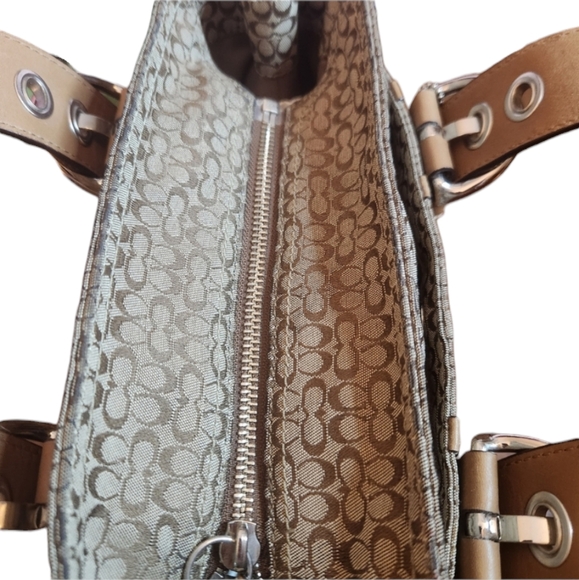 Coach Soho Mini SignatureTote Brand New With Tags Condition is Very Good - Picture 6 of 13